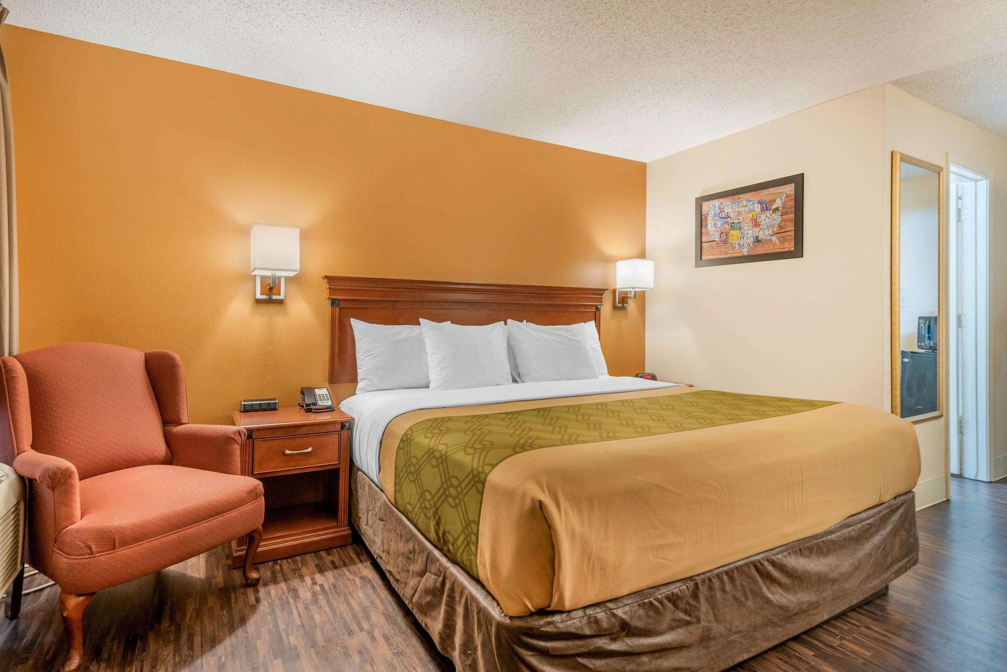 Econo Lodge Downtown Louisville Buitenkant foto